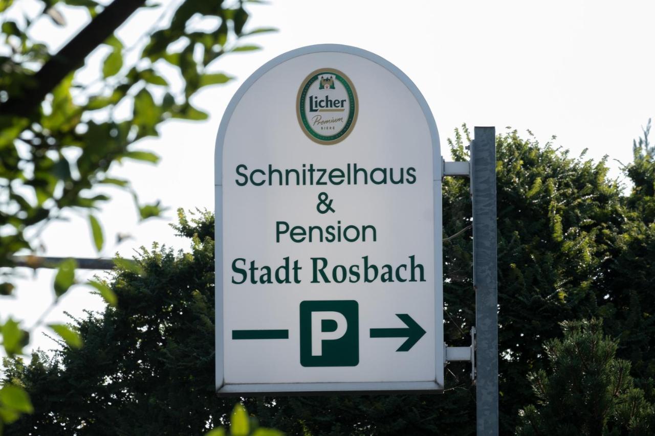 Schnitzelhaus Und Pension Stadt Rosbach Rosbach vor der Höhe Eksteriør billede